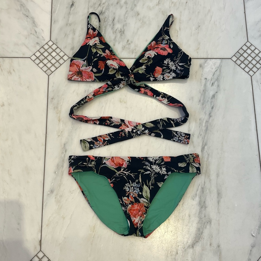 BECCA by Rebecca Virtue Floral Bikini
